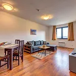 Aparthotel Complex Silver Hills Smolyan