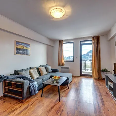 Silver Hills Free Parking Smolyan