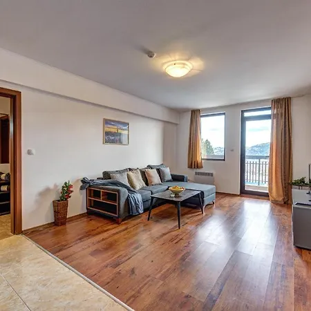 Silver Hills Free Parking Aparthotel