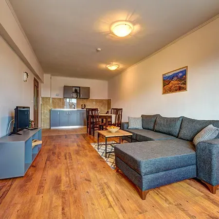 Aparthotel Silver Hills Free Parking Smolyan