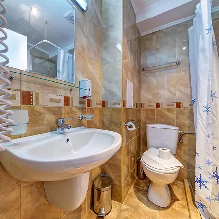 Silver Hills Free Parking Aparthotel