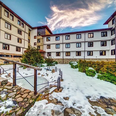 Aparthotel Complex Silver Hills