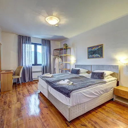 Aparthotel Complex Silver Hills