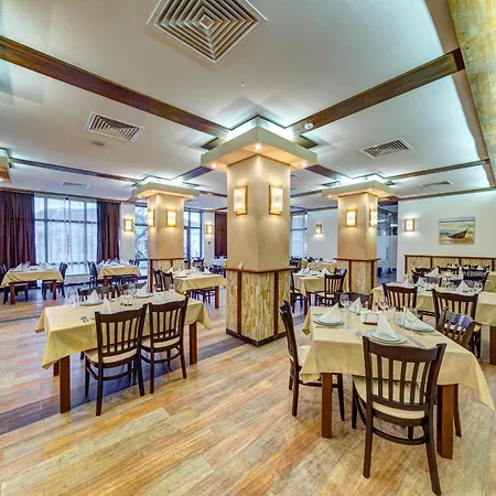 Aparthotel Complex Silver Hills