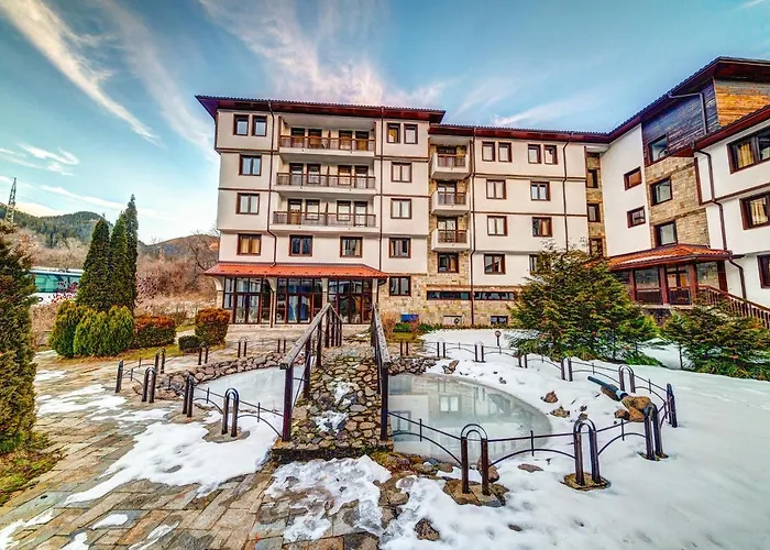 Complex Silver Hills Aparthotel