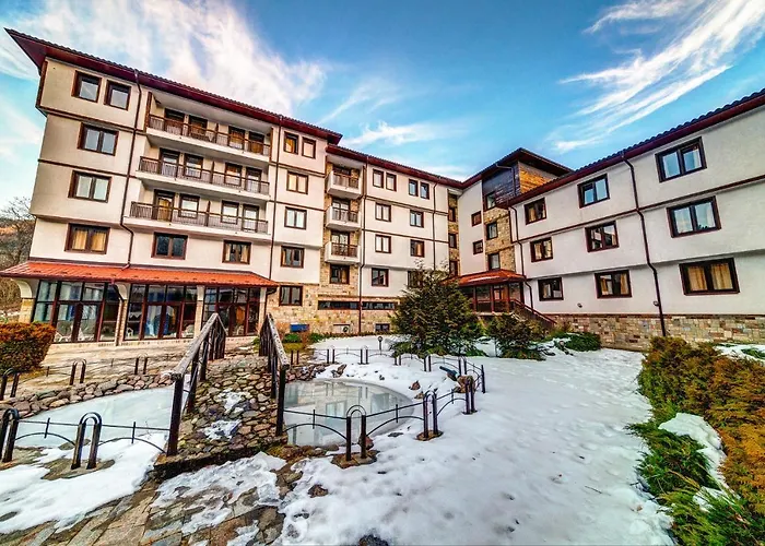 Complex Silver Hills Aparthotel